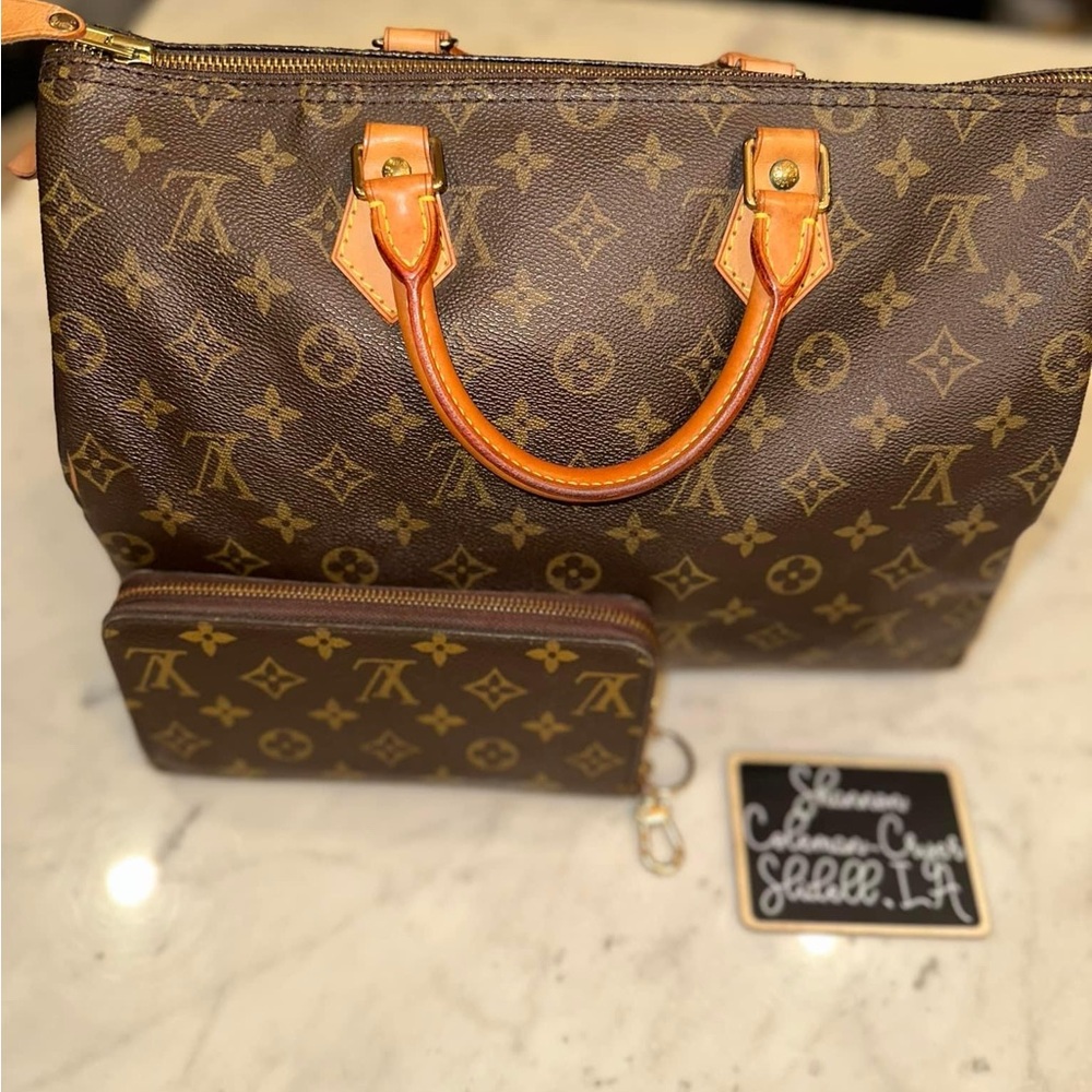 Louis Vuitton Speedy 35